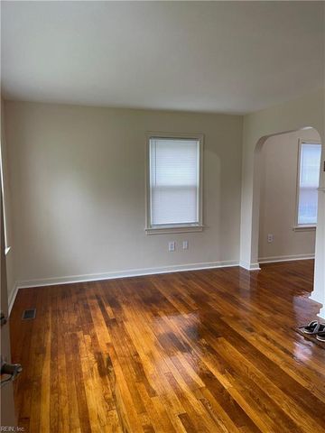 918 13th ST, Newport News, VA 23607