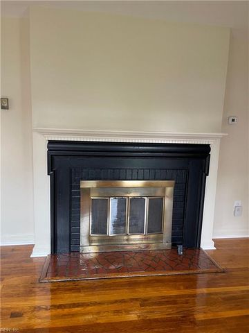 918 13th ST, Newport News, VA 23607