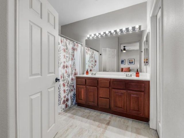 4480 Brisbane Way 1, Oceanside, CA 92058