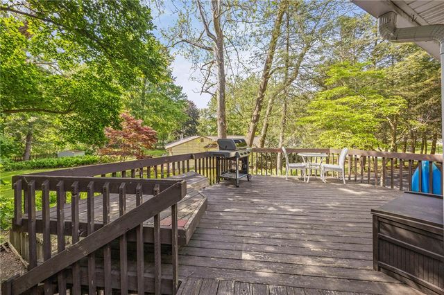 2 Red Fox Run, Perinton, NY 14534