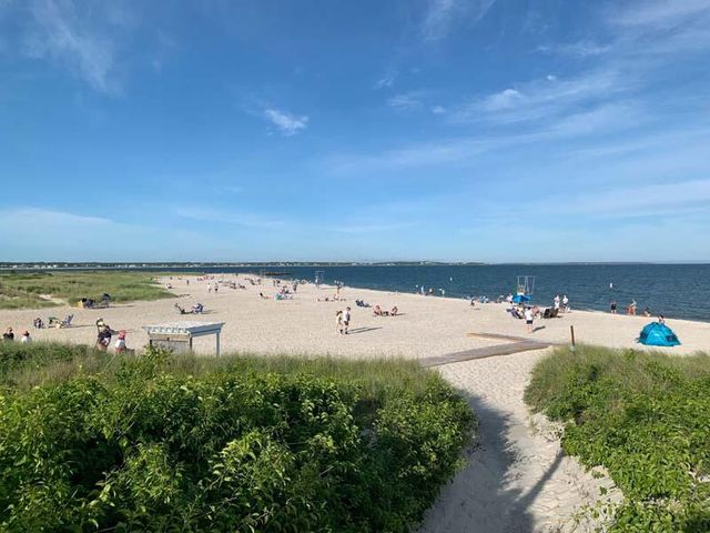 77 Robbins Street, Osterville, MA 02655