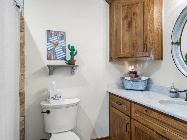 5282 N State Hwy 37, Winnsboro, TX 75494