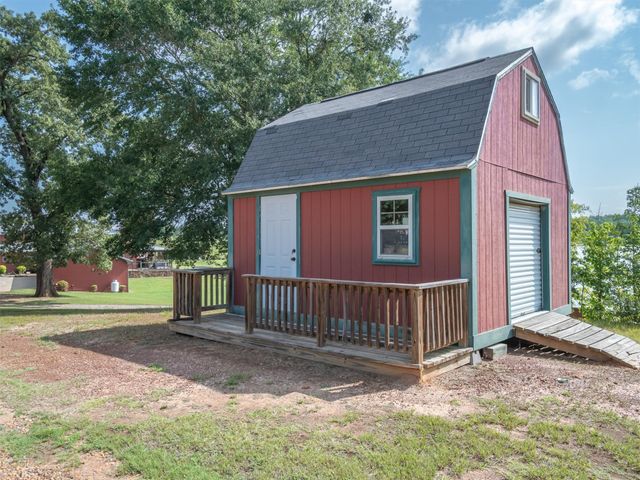 5282 N State Hwy 37, Winnsboro, TX 75494