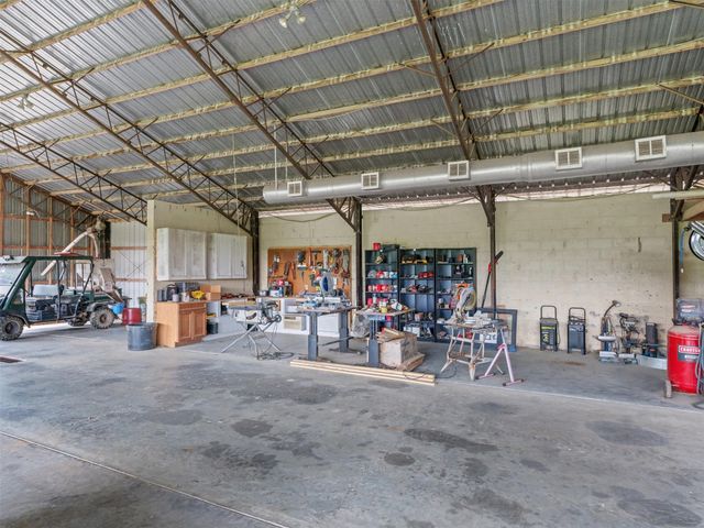 5282 N State Hwy 37, Winnsboro, TX 75494