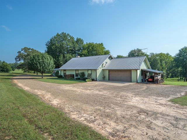 5282 N State Hwy 37, Winnsboro, TX 75494