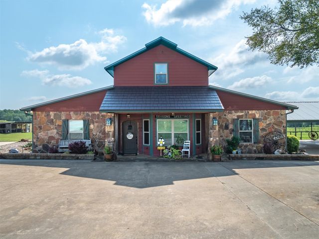 5282 N State Hwy 37, Winnsboro, TX 75494