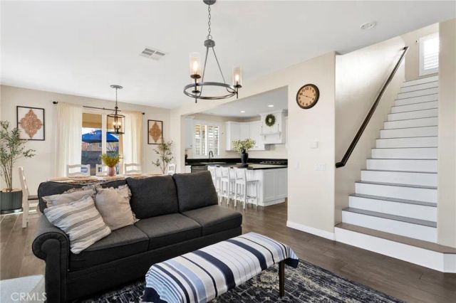 3925 Obsidian, San Bernardino, CA 92407