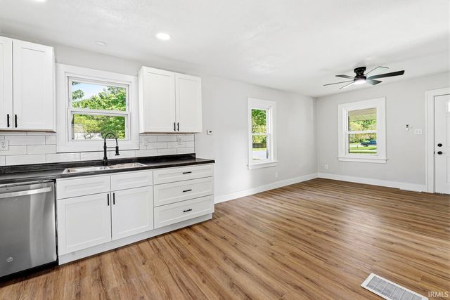 3624 York Street, Mishawaka, IN 46544