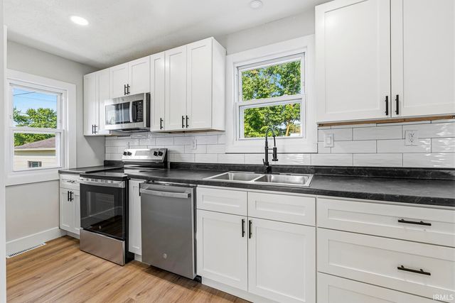 3624 York Street, Mishawaka, IN 46544