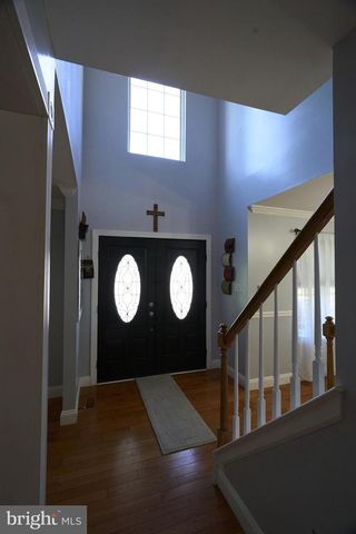 8905-00 SPRINGVIEW RD, Philadelphia, PA 19115