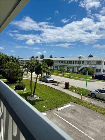11 NE 204th Street 23, Miami Gardens, FL 33179