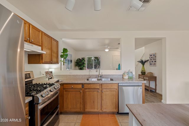 3227 N Rambling Creek Place, Tucson, AZ 85712
