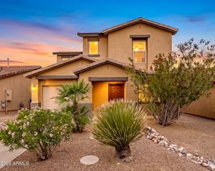 3227 N Rambling Creek Place, Tucson, AZ 85712