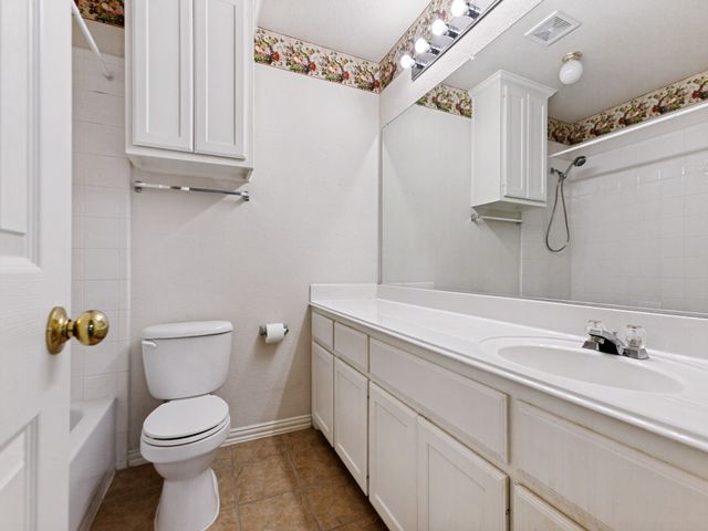 139 Spring Ridge Drive, Murphy, TX 75094