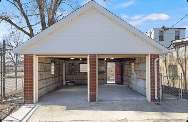 2057 Pennsylvania Street, Gary, IN 46407