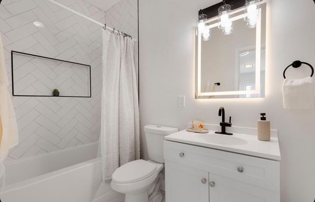 2057 Pennsylvania Street, Gary, IN 46407