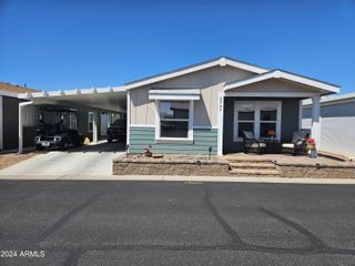 650 N Hawes Road 2737, Mesa, AZ 85207