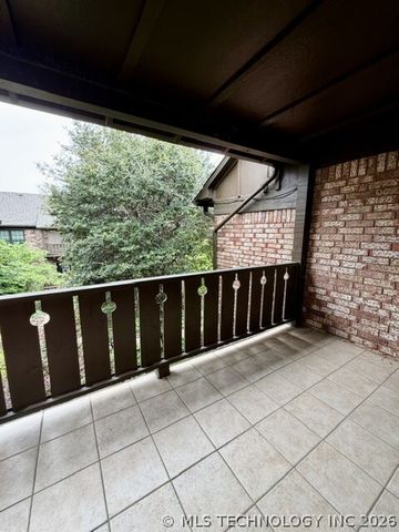 2224 S Boston Avenue E223, Tulsa, OK 74114
