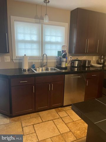 432 JAMES COURT, Falls Church, VA 22046