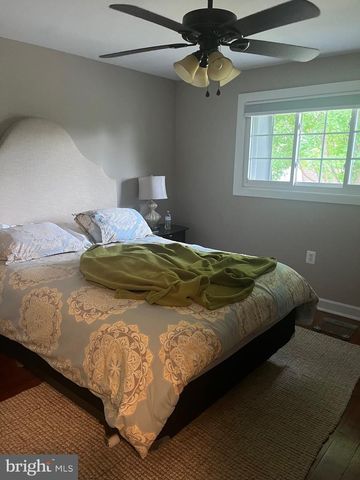432 JAMES COURT, Falls Church, VA 22046