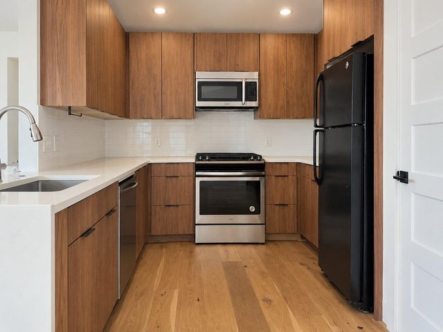 2607 Garrettson DR B, Austin, TX 78748