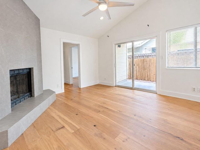 2607 Garrettson DR B, Austin, TX 78748