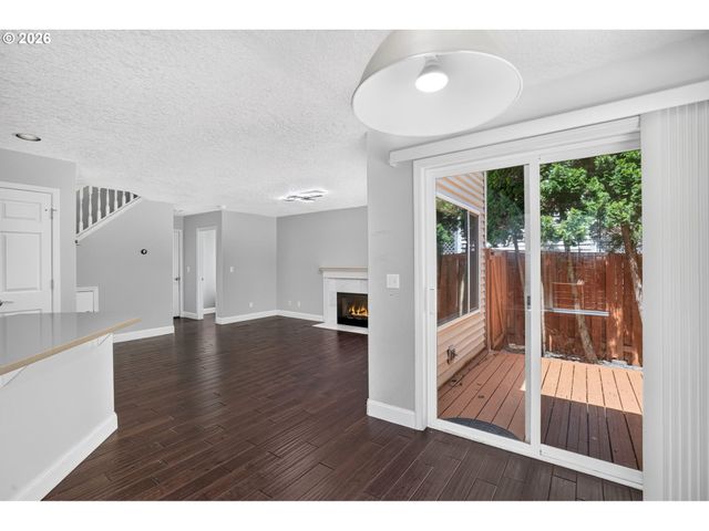 14838 Nw FAWNLILY Dr, Portland, OR 97229
