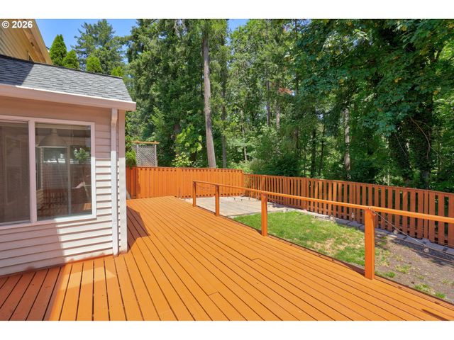 14838 Nw FAWNLILY Dr, Portland, OR 97229