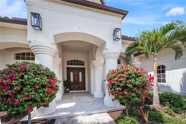 4129 Willowhead WAY, Naples, FL 34103