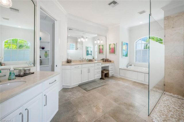 4129 Willowhead WAY, Naples, FL 34103