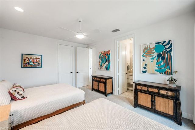 4129 Willowhead WAY, Naples, FL 34103