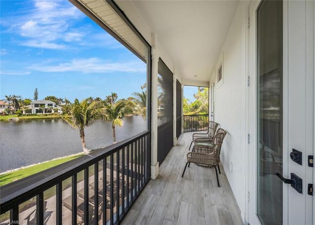 4129 Willowhead WAY, Naples, FL 34103