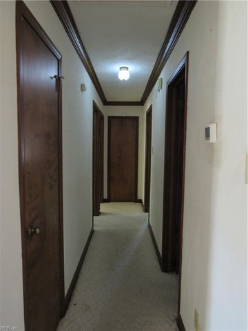 4570 Southern Pines DR, Virginia Beach, VA 23462