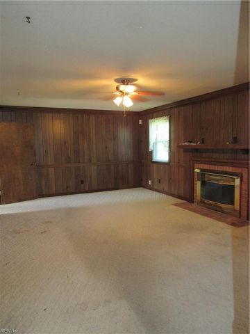 4570 Southern Pines DR, Virginia Beach, VA 23462