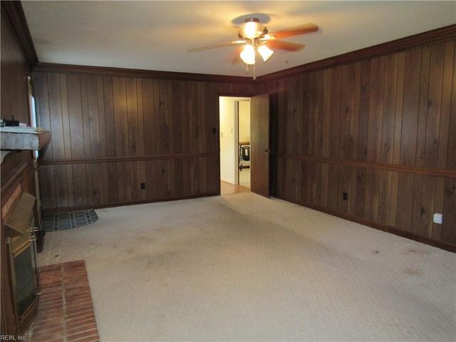 4570 Southern Pines DR, Virginia Beach, VA 23462