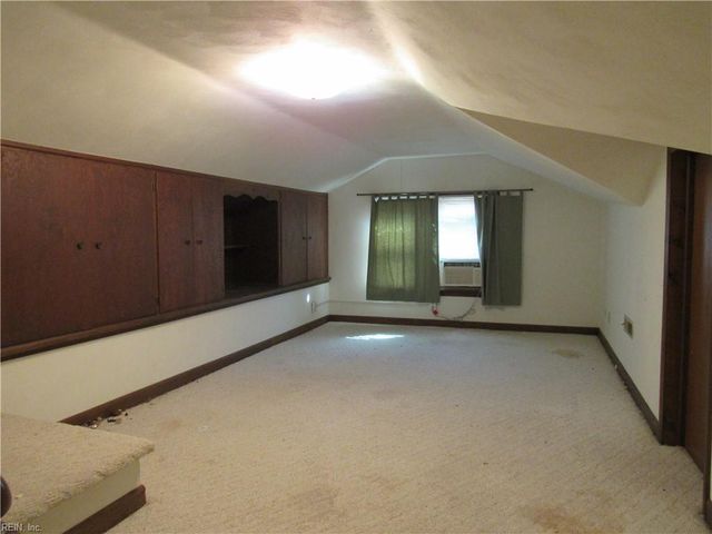 4570 Southern Pines DR, Virginia Beach, VA 23462