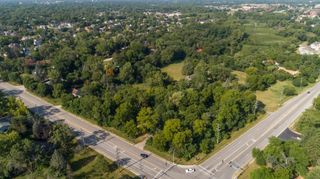 1N312 Bloomingdale Road, Carol Stream, IL 60188