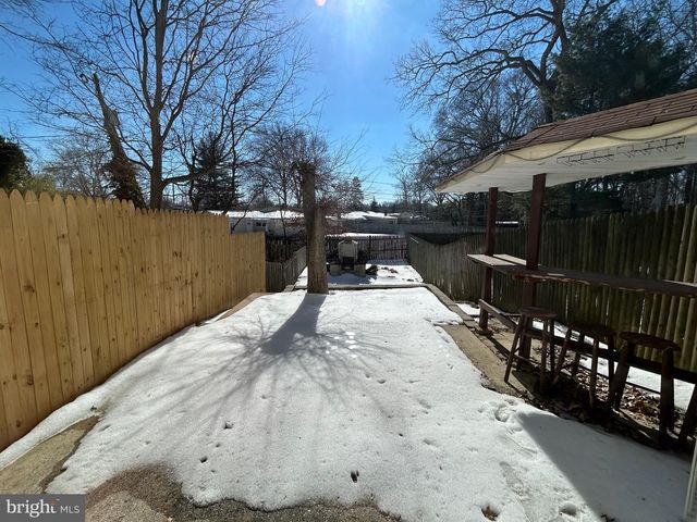 216 WHITHERSPOON LN, Newark, DE 19713