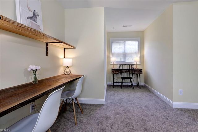 4132 Longview LNDG, Williamsburg, VA 23188