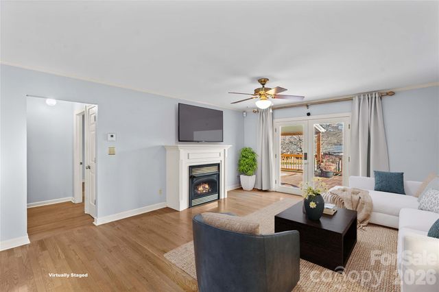 413 Windsor Lane, Statesville, NC 28677