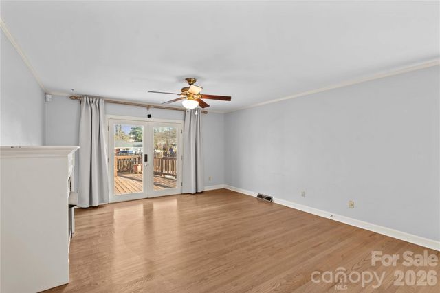 413 Windsor Lane, Statesville, NC 28677