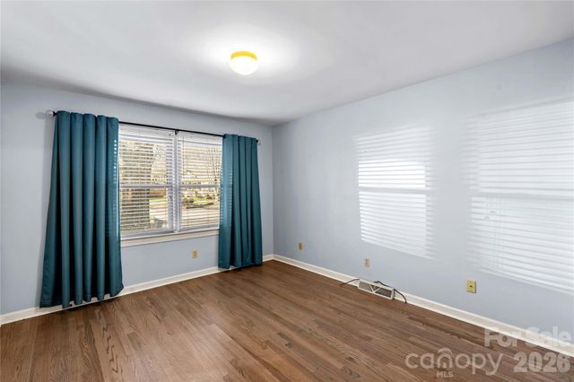 413 Windsor Lane, Statesville, NC 28677