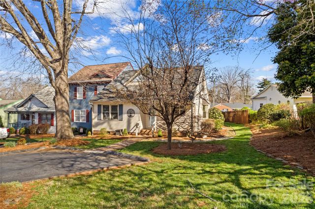 413 Windsor Lane, Statesville, NC 28677