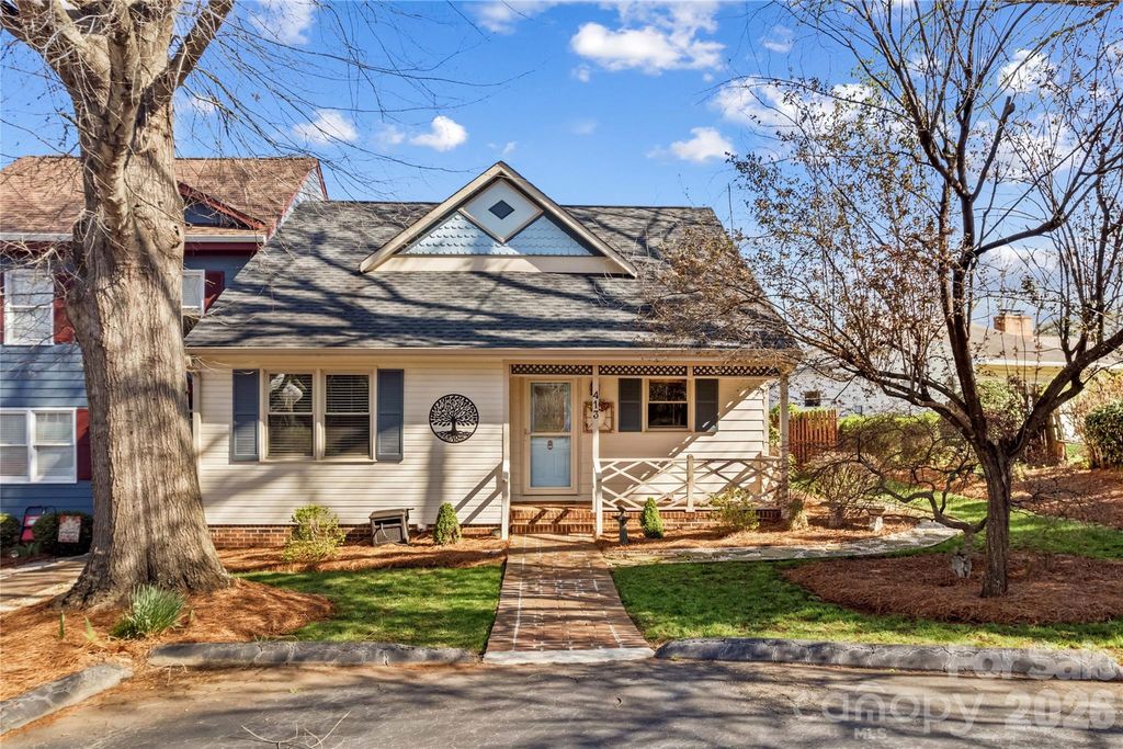 413 Windsor Lane, Statesville, NC 28677
