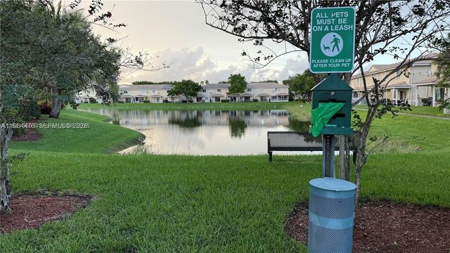 5866 Hampton Hills Blvd 5866, Tamarac, FL 33321