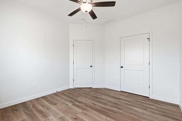 2205 BRENGMAN DR, Columbia, MO 65202