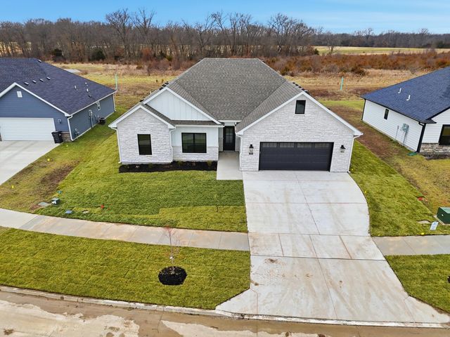 2205 BRENGMAN DR, Columbia, MO 65202