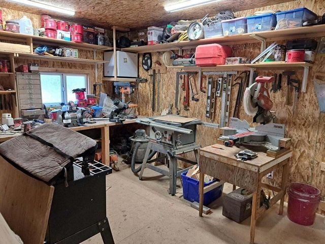 1451 Fred Mahn Road, La Pine, OR 97739