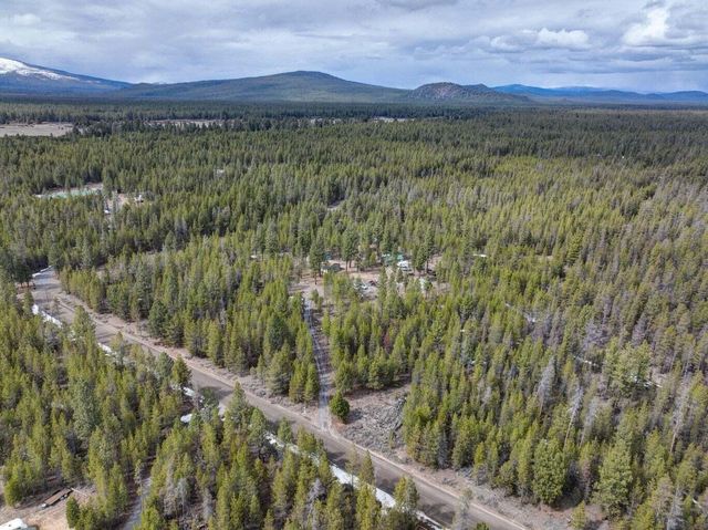 1451 Fred Mahn Road, La Pine, OR 97739