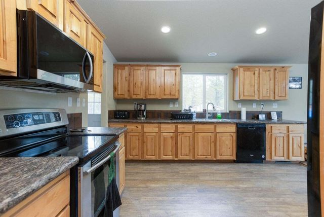 1451 Fred Mahn Road, La Pine, OR 97739